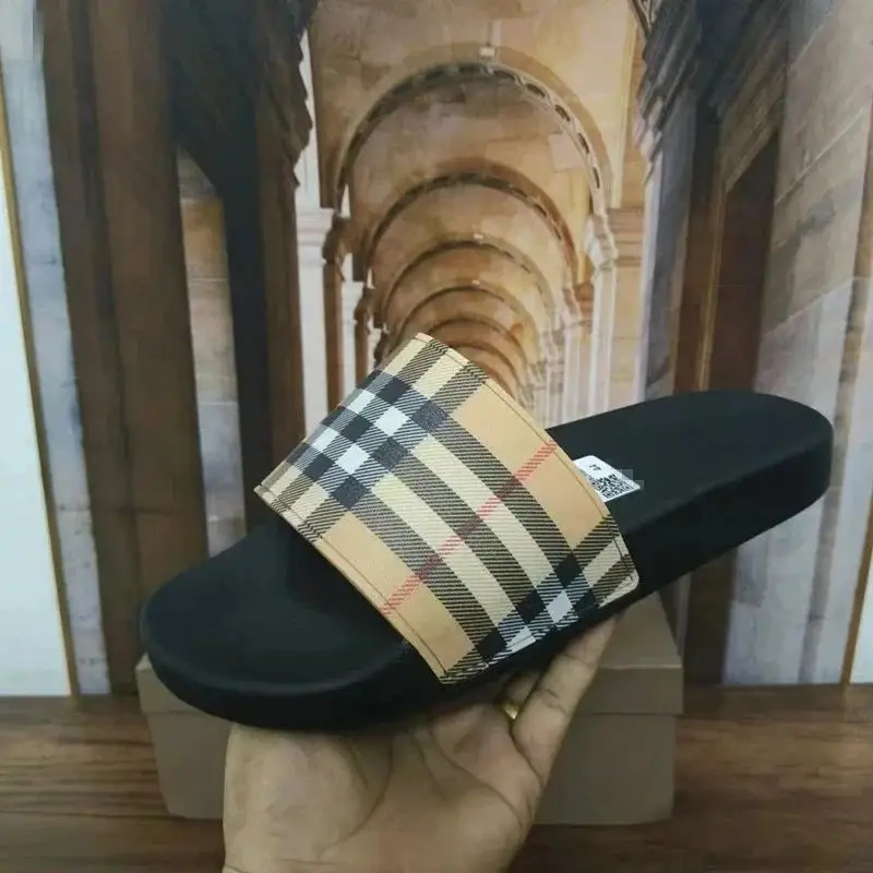 Burberry Slides photo 1