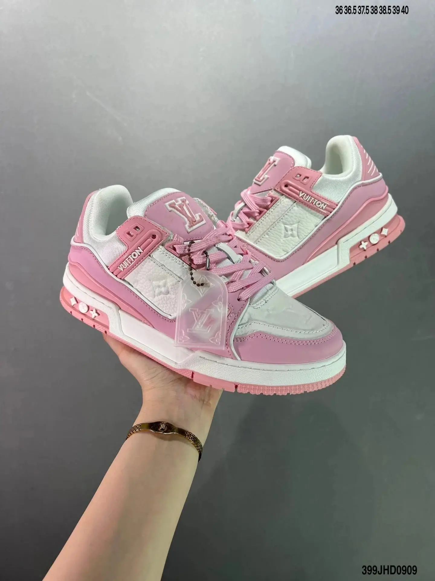 Louis Vuitton LV trainer Shoes Be3 photo 3