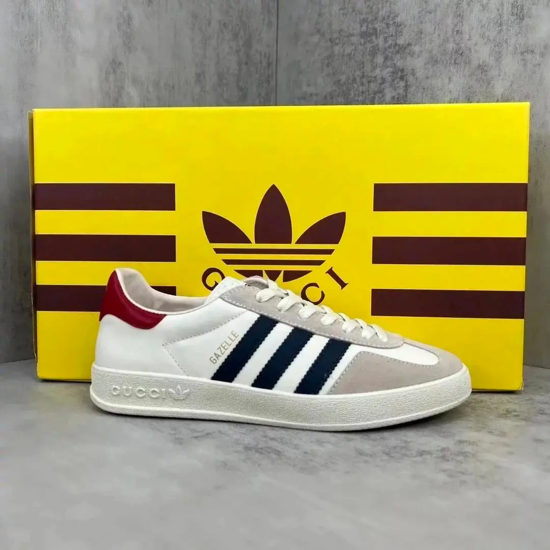 Gucci Gazelle Sneakers photo 2