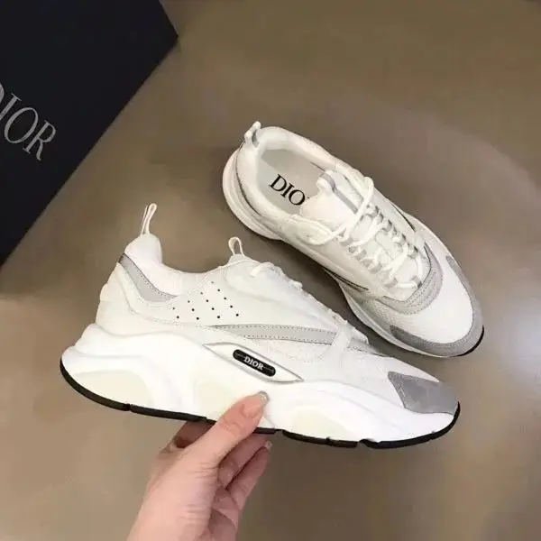 Dior B22 Sneakers photo 3