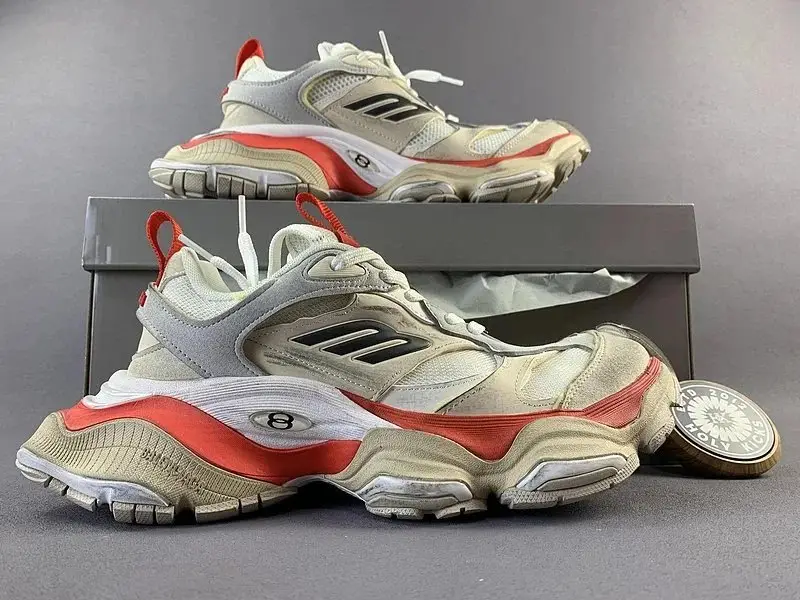 Balenciaga MAYA Sneakers photo 3